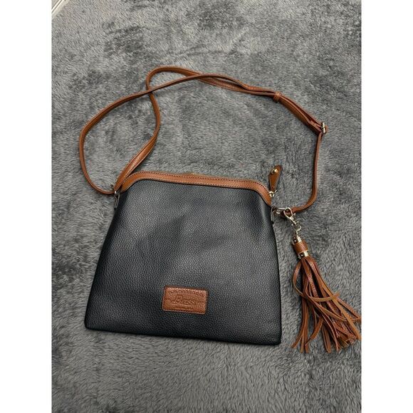 Bass Cross Body Purse in good shape! - Picture 1 of 3
